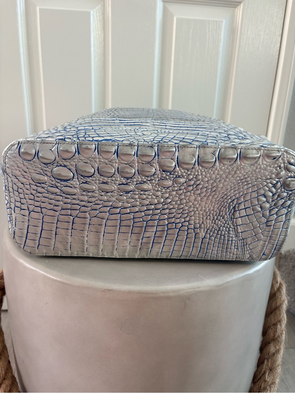 Brahmin | Marlowe Bucket Bag Eggshell Melbourne | Blue and Silver | Like New - Picture 7 of 8